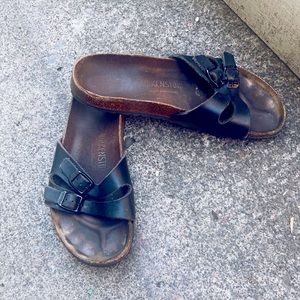 Sz 39 (8/8.5 US) Black leather Ibiza Birkenstocks